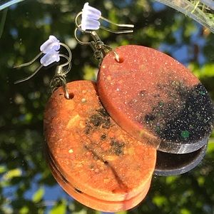 🔪🍬 trick or treat🍬🔪 earrings